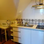 Bed & Breakfast Dwor Pod Rozami Smolec